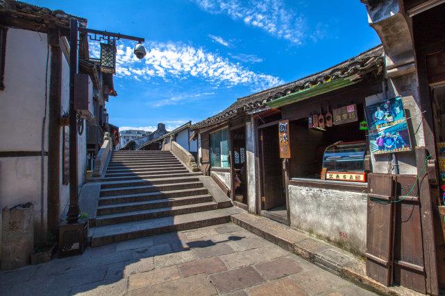 建言促护工行业健康发展